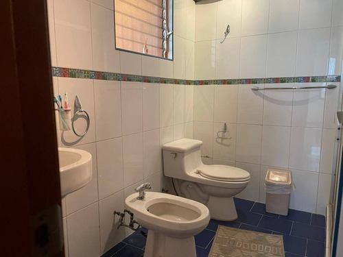 Imagen 12 de 21 de Remax Infinity Ven De Casa En Calle Cerrada. El Parral 139363 Frances Mijares 04144990396