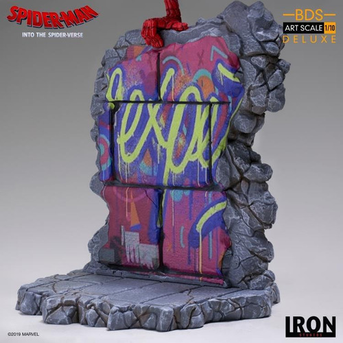 Iron Studios Peter Parker - Into Spider Verse 1/10