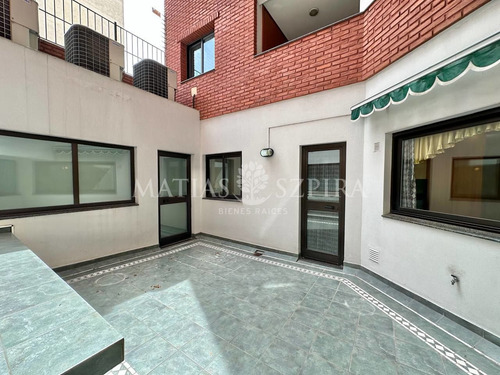 Edificio En Venta Y Alquiler En Moron Sur