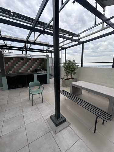 Edificio Alto Conde Vista Sur Piso 2