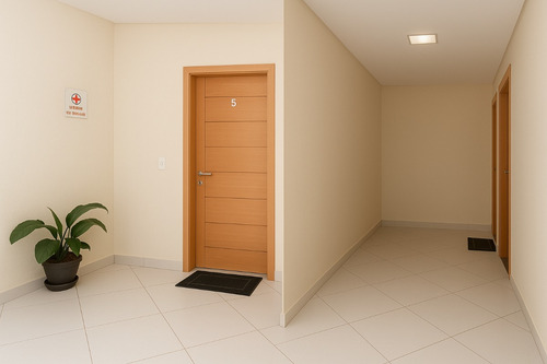 Predio Com 15 Apartamentos E Salão Comercial