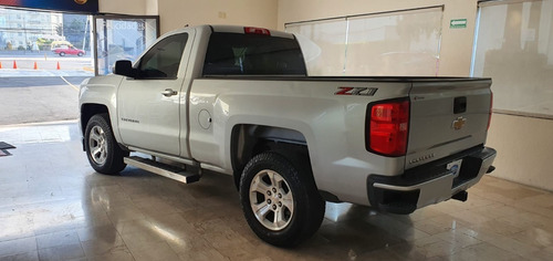 Imagen 8 de 12 de Chevrolet Cheyenne 2500 Z71 2018