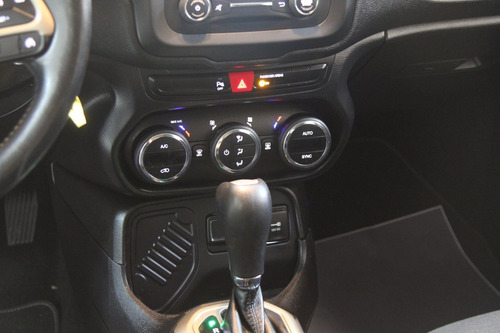 Imagem 9 de 13 de Jeep Renegade