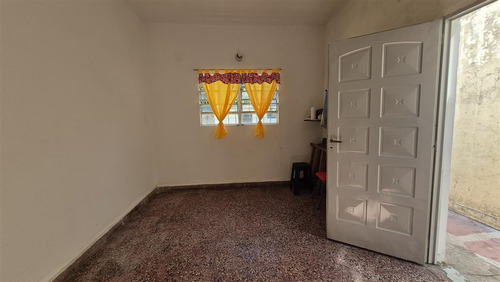 Casa 3 Amb. En Venta, Con Jardín Y Terraza. Florida - Vicente López