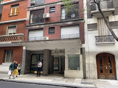 Venta Local Guido Al 700 Recoleta 1700