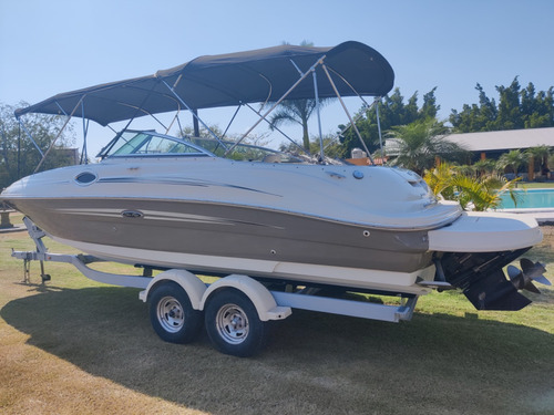 Searay 240 Sundeck Dentro De Borda 250hp