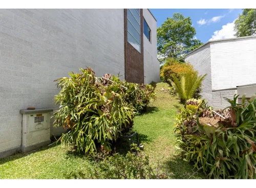 452m2 Casa En El Poblado