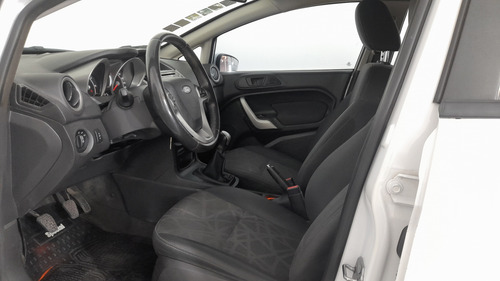 Ford Fiesta 1.6 16v Titanium