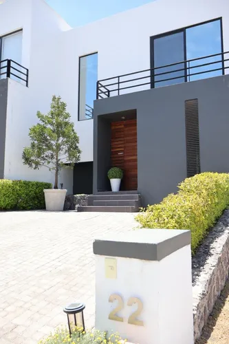 Hermosa Casa En Renta Zibatá Con Ampliación Reciente