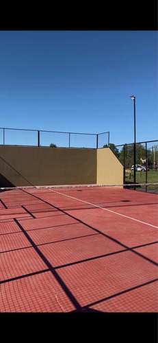 Cancha De Pádel En Villa Quillinzo