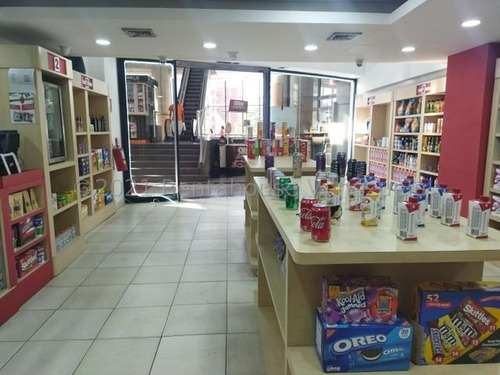 Imagen 4 de 11 de Negocio En Venta En El Paraiso 22-8909 Sandra W. 04143140082