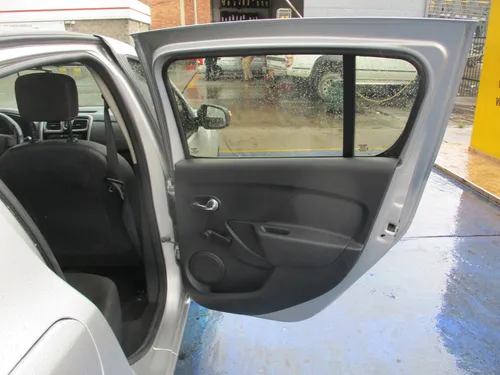 Renault Sandero 1600cc Mt Aa