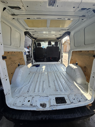 Ford Transit 2.2 Van Corta Techo Bajo Custom Mt