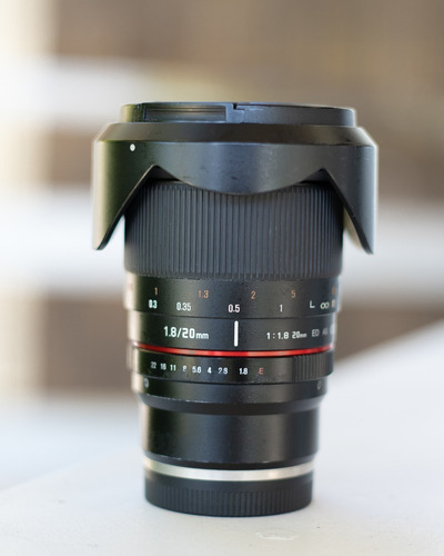 Lente Rokinon 20mm F1.8 Fe Sony E Mount Astrofotografia