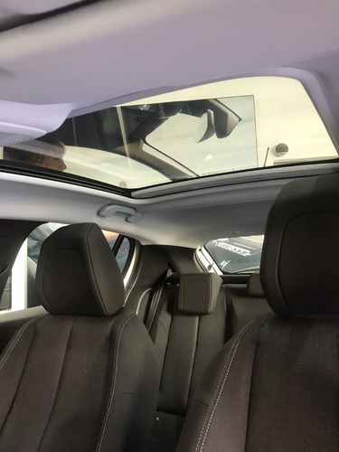 Peugeot 208 1.6l Active Pack
