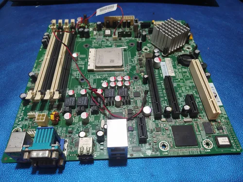 Servidor Hp Proliant Ml115 Versión Ml115 (Usado)