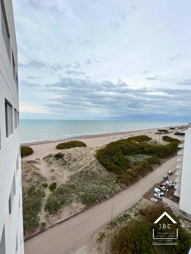 Imagen 5 de 20 de Venta Departamento 2 Dormitorios Frente Al Mar Monte Hermoso. Torres Al Mar.