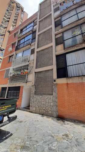 Apartamento Venta Colinas De Bello Monte. Caracas 