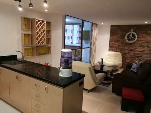 Apartamento De Lujo Para La Venta En Sabaneta, Cerca De La Universidad Ceipa Y Mall Sur De Sabaneta