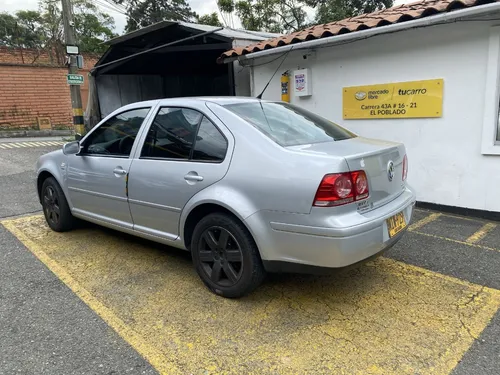Volkswagen Jetta 2.0 Trendline At 2012