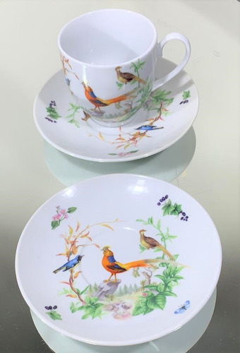 Imagem 3 de 6 de Jogo Para Chá 15 Peças Porcelana - Serve 6 Pessoas