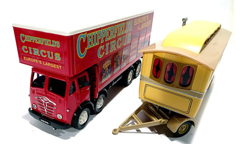 Caminhão Foden Closed Pole Truck Chipperfields Circus Corgi