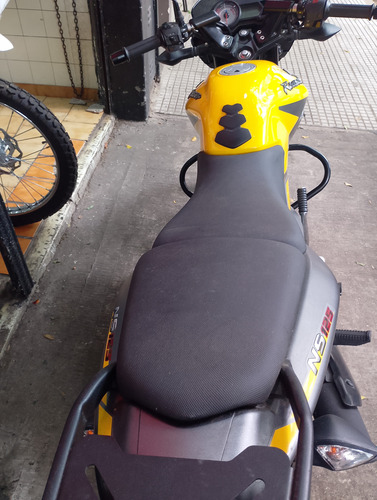 Bajaj Rouser Ns 125 Como Nueva Bl Motos Aceptamos Permutas