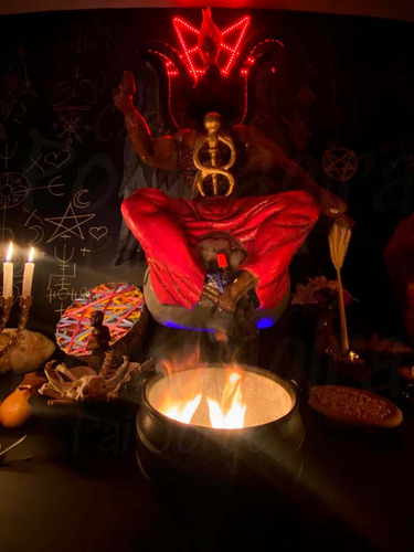 Trabalho Para Prosperidade E Riqueza Com O Poderoso Baphomet