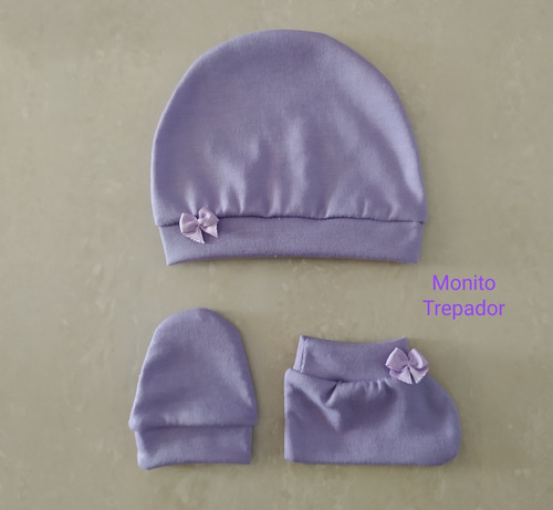Gorro, Escarpin Y Manoplas