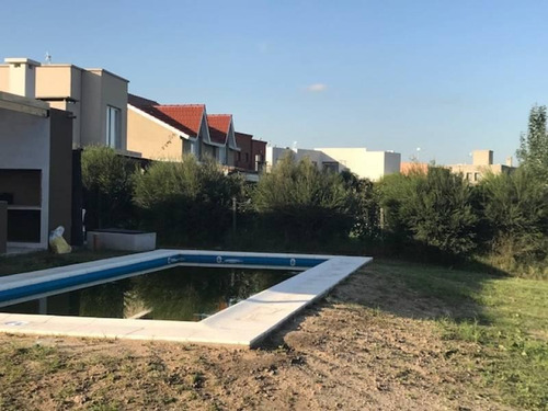 Imagen 8 de 9 de Casa En Venta En Barrio El Canton Maroto Propiedades