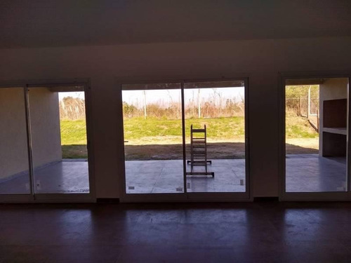 Imagen 2 de 10 de Barrio Cerrado Puertos Nordelta Ii Escobar Maschwitz Casa A La Laguna