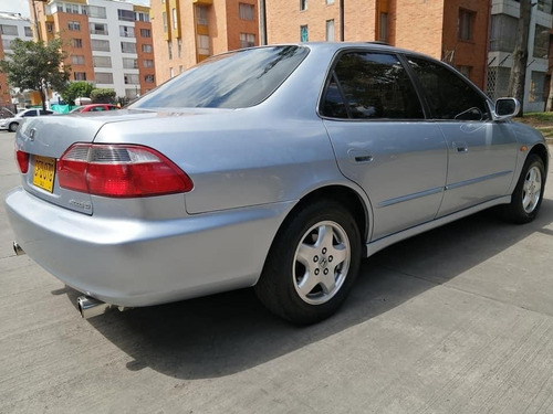 Vendo O Permuto Honda Accord Exr 98 3.0 V-tec