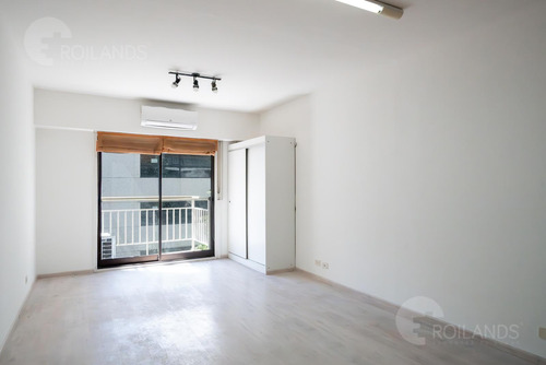 Venta Departamento Monoambiente Con Balcón Y Cochera En Recoleta