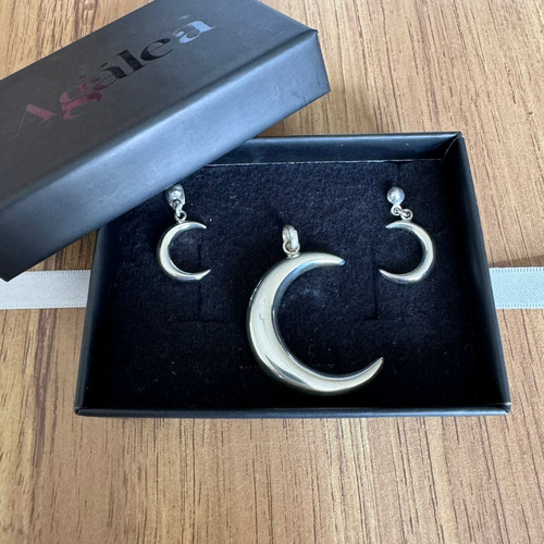 Dije Y Aretes Luna Lisa De Plata .925 Mujer Agálea