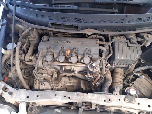 Imagem 4 de 11 de Sucata New Civic Lxs 1.8 16v Gasolina 2007 Para Venda Peças