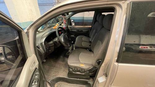 Hyundai H1 2.5 12 Pas Minibus Turbo