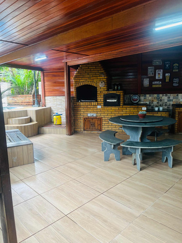 Chalé A Venda Em Atibaia