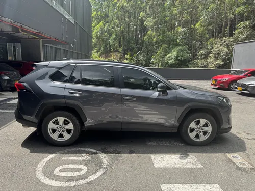 Toyota RAV4 2.0 Xle 4X2 Cvt