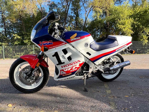 Imagen 15 de 25 de Honda Vfr 750 F 1986 V4. Original