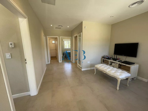 Venta Y Alquiler De Casa En Costa Esmeralda Barrio Senderos 3