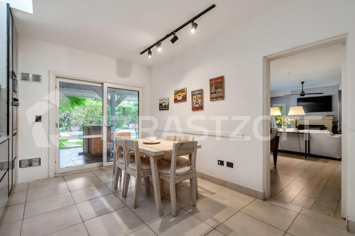 Casa En Los Lagartos Cc Con Cuarto En Planta Baja
