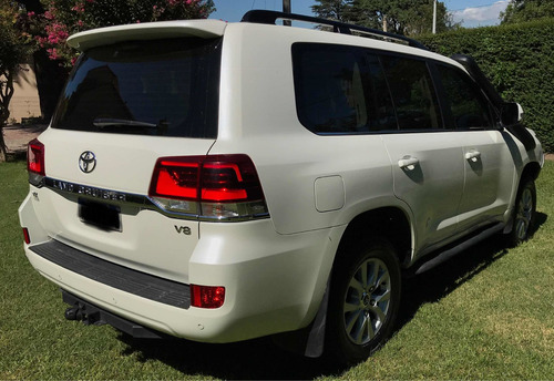 Toyota Land Cruiser 4.5 Td 200 Vx 265cv At W/floormat 2017