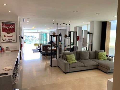 Imagen 4 de 11 de Vendo Apto 202m2 2h+s/2.5b+s/2p Los Campitos 9189