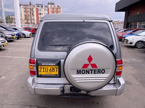 Mitsubishi Montero 3.0 V43 Wagon