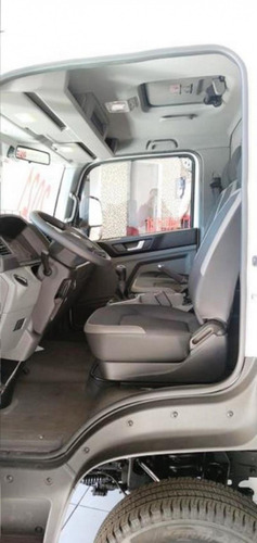 Imagem 4 de 7 de Volkswagen Delivery Expressa Prime Baú