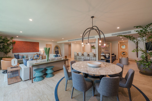 Departamento En Venta En Cancún, Sls Bahia Beach, Amplias Recamaras Con Lujo