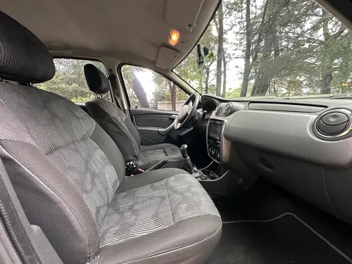 Renault Logan 1.6 Expression