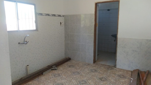 Imagen 11 de 15 de Rias Altas, Buena Propiedad Con Entrada Para Autos Y Patio!!