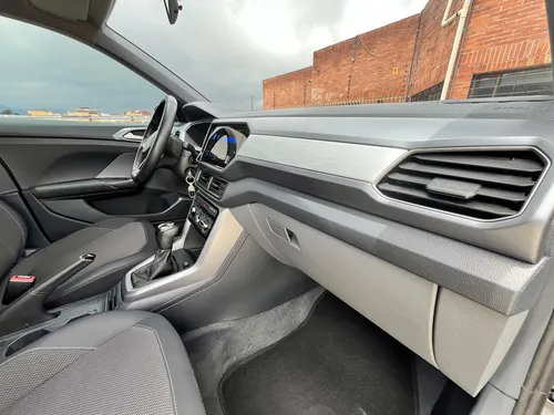 Volkswagen T-Cross 1.0T Trendline Automatica