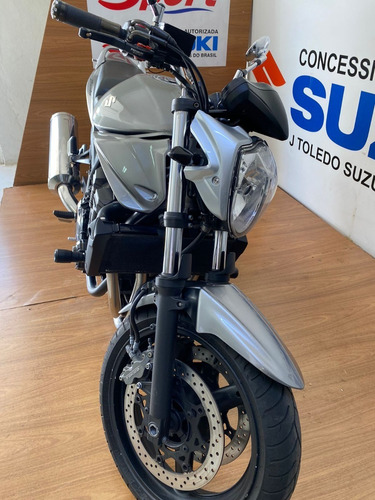 Imagem 5 de 10 de Suzuki Bandit 650 2011 Prata